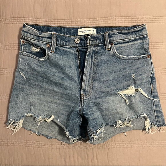 Abercrombie & Fitch Pants - Abercrombie & Fitch Distressed Jean Shorts high rise 4”